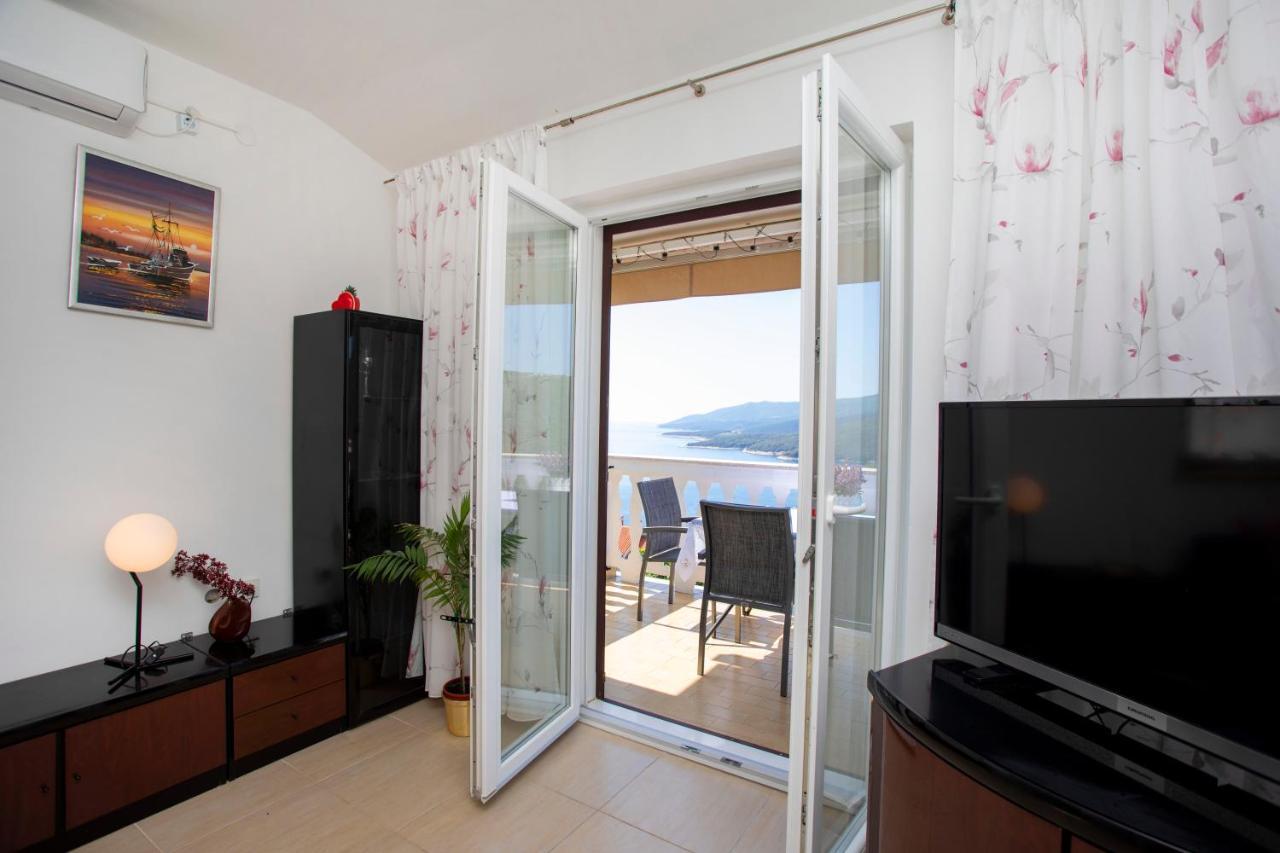 Greenhouse Family Apartments Rabac Exterior photo